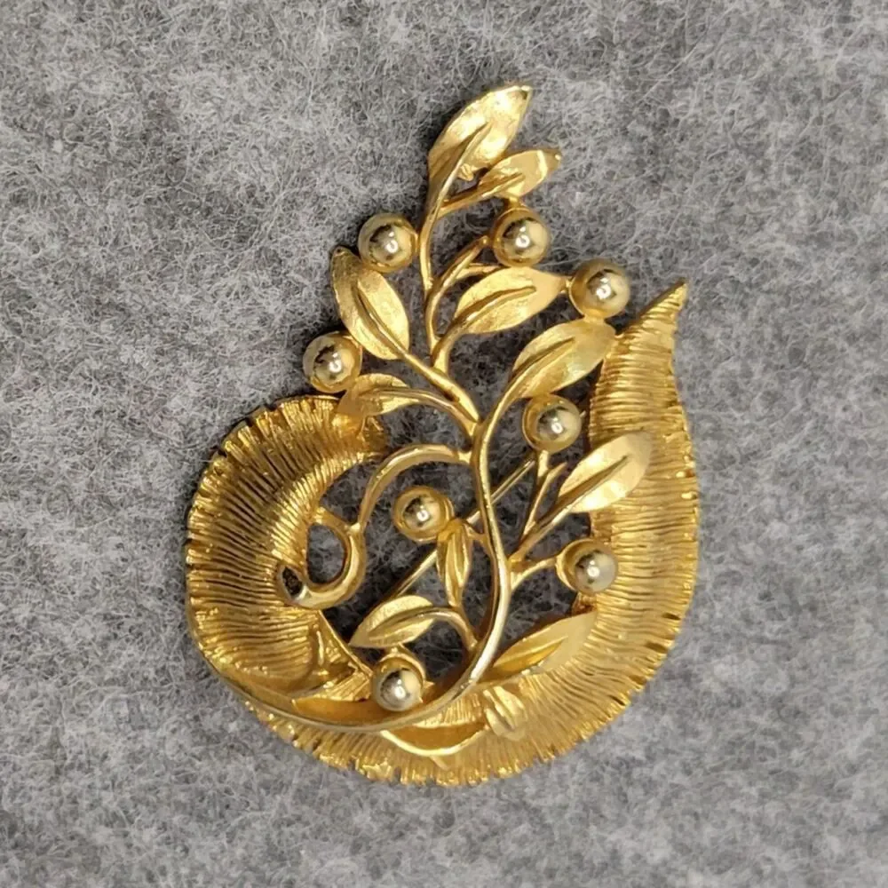 Vtg Brooch